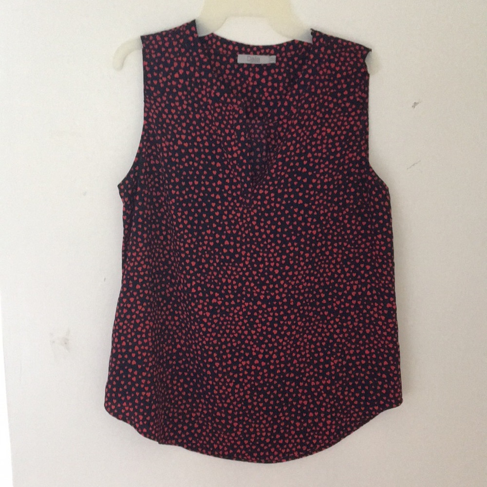 Heart Patterned Top Size M